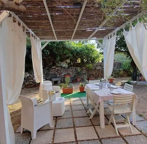 Appartamento A Porto Rotondo, Con Giardino E Gazebo照片