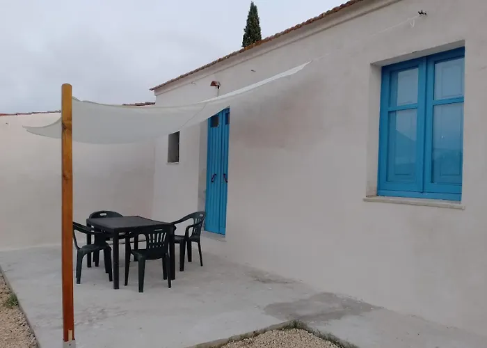 Photo de Casa Vacanza Larimar Azienda Agricola Rigenerativa Naturale