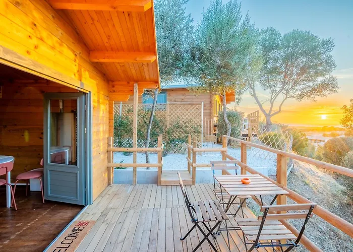 Oaknest Naturelodge - Sirintina Badesi képek