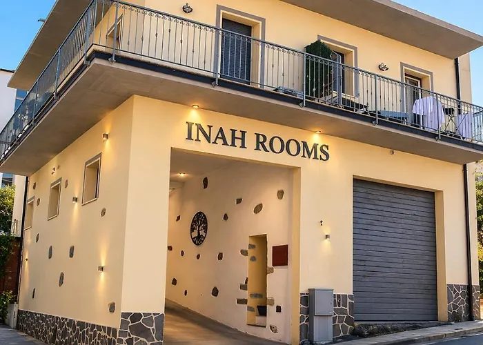 Photo de Inah Rooms Dorgali