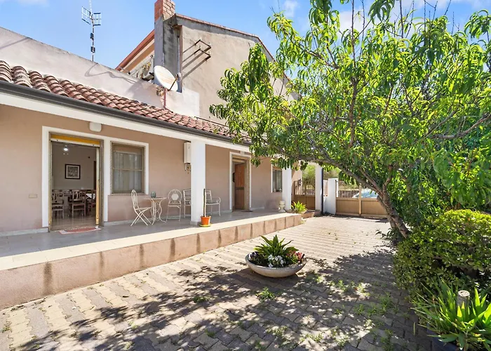 Casa Regina Apartment Bacu Abis photo