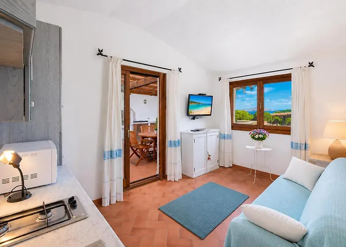 Sea View Within Walking Distance Of The Beach Baja Sardinia φωτογραφία