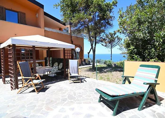 Vila Casa Degli Oleandri Vista Mare Magomadas fotorgafie
