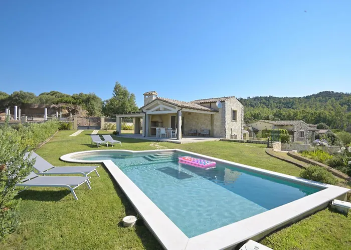 Villa Belvedere With Private Pool In Castiadas San Nicolò Gerreiの写真