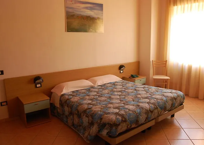 Hotel La Strega Villanova Strisaili képek